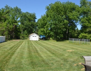 35 Troy Rd - Photo Thumbnail 19