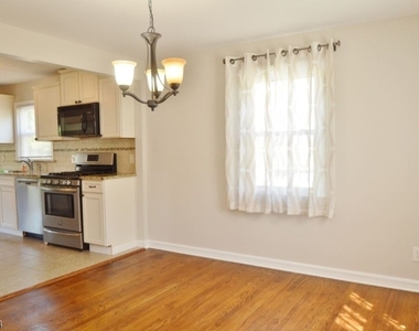35 Troy Rd - Photo Thumbnail 3