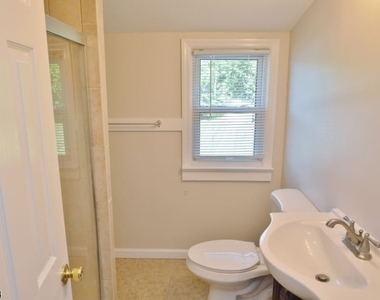 35 Troy Rd - Photo Thumbnail 15