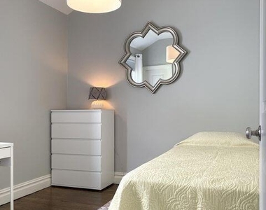 18 Meadowbrook Avenue - Photo Thumbnail 9