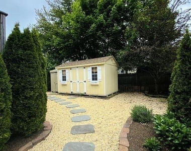 18 Meadowbrook Avenue - Photo Thumbnail 15
