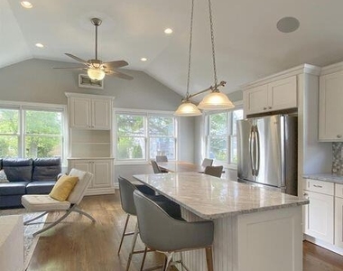 18 Meadowbrook Avenue - Photo Thumbnail 5