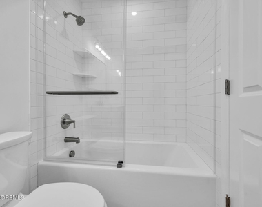 86 Holly Drive - Photo Thumbnail 19