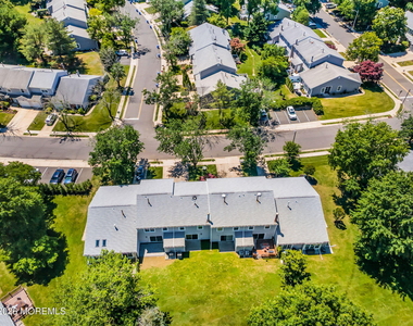 86 Holly Drive - Photo Thumbnail 23