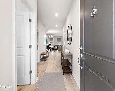 15 Laird Way - Photo Thumbnail 4