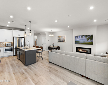 15 Laird Way - Photo Thumbnail 13