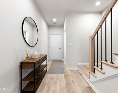 15 Laird Way - Photo Thumbnail 5