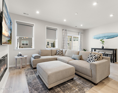 15 Laird Way - Photo Thumbnail 8