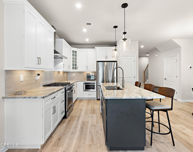 15 Laird Way - Photo Thumbnail 14