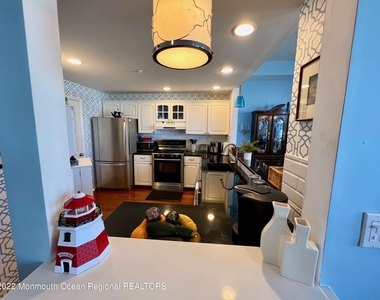 4 Ocean Avenue - Photo Thumbnail 11