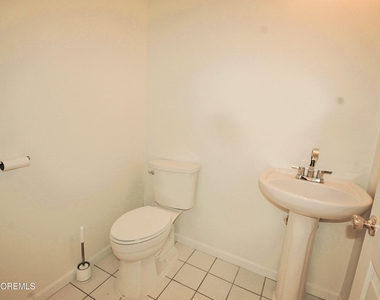 574 Beachway Avenue - Photo Thumbnail 19