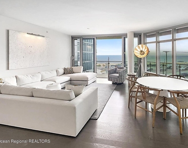 15 Morris Avenue - Photo Thumbnail 1
