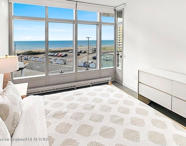 15 Morris Avenue - Photo Thumbnail 13