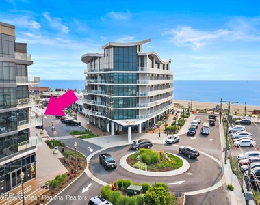 15 Morris Avenue - Photo Thumbnail 21