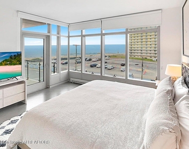 15 Morris Avenue - Photo Thumbnail 5