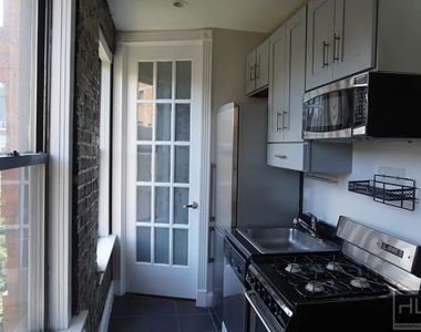 East 13th Street - Photo Thumbnail 3