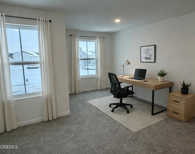 27 Butternut Drive - Photo Thumbnail 12