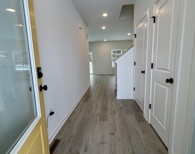 27 Butternut Drive - Photo Thumbnail 3