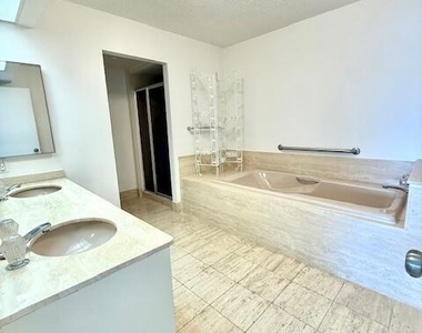717 Ocean Avenue - Photo Thumbnail 9