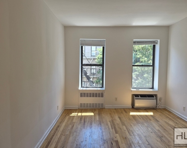 East 83 Street - Photo Thumbnail 1