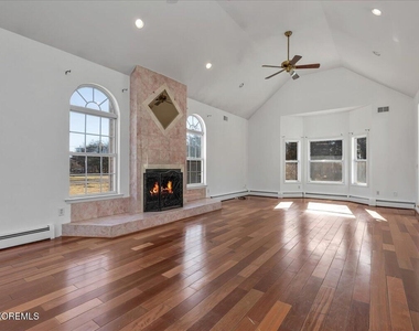 257 Ford Road - Photo Thumbnail 7