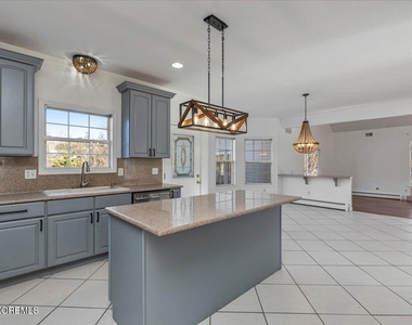 257 Ford Road - Photo Thumbnail 16