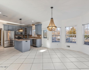 257 Ford Road - Photo Thumbnail 11