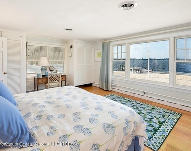 127 Curtis Point Drive - Photo Thumbnail 14