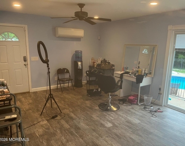 53 Arlene Drive - Photo Thumbnail 22