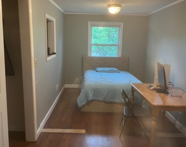 53 Arlene Drive - Photo Thumbnail 15