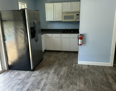 53 Arlene Drive - Photo Thumbnail 4