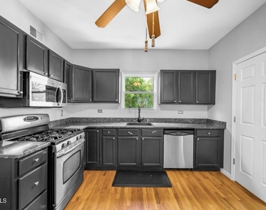 607 Mcclellan Street - Photo Thumbnail 3