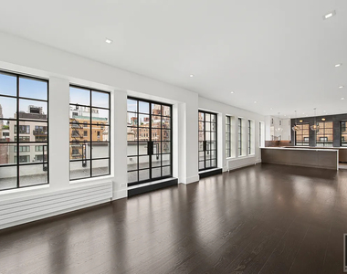 East 80th Street - Photo Thumbnail 10