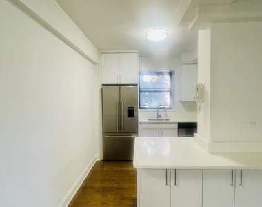 20 Beekman Place, 3D - Photo Thumbnail 7