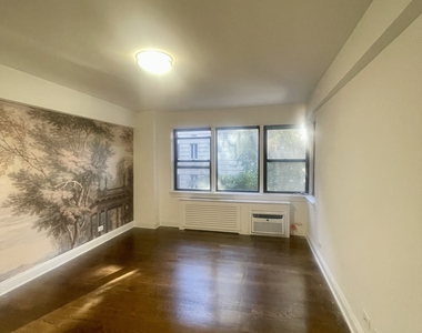 20 Beekman Place, 3D - Photo Thumbnail 11