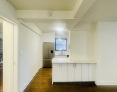 20 Beekman Place, 3D - Photo Thumbnail 6