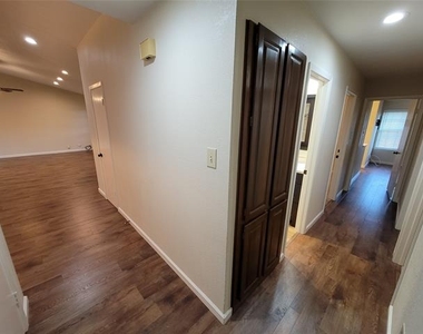 629 Perdido Drive - Photo Thumbnail 13