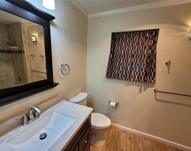 629 Perdido Drive - Photo Thumbnail 24