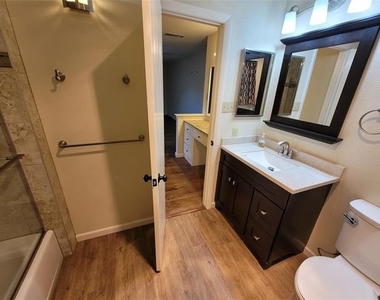 629 Perdido Drive - Photo Thumbnail 14