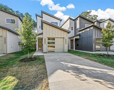 2413 Easley - Photo Thumbnail 1