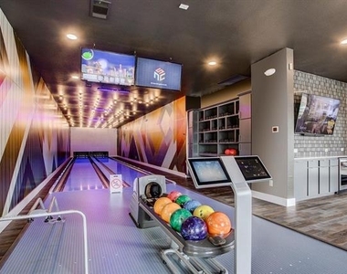 2633 La Altura Lane - Photo Thumbnail 18