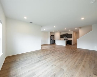 13156 Dawson - Photo Thumbnail 4