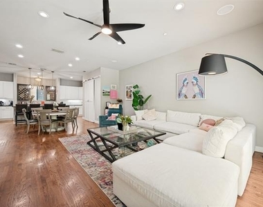 3205 State Street - Photo Thumbnail 3