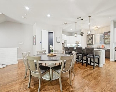 3205 State Street - Photo Thumbnail 8