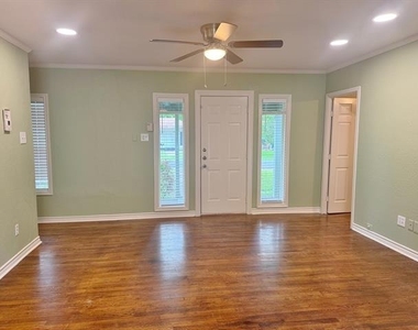 8823 San Benito Way - Photo Thumbnail 7