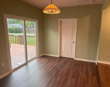 8823 San Benito Way - Photo Thumbnail 3