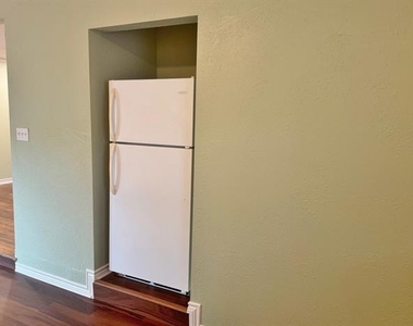 8823 San Benito Way - Photo Thumbnail 6