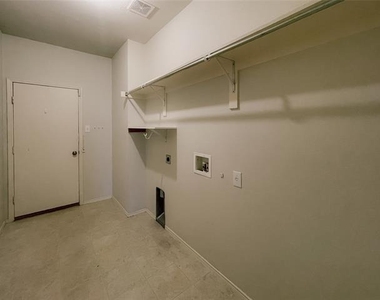 1144 Terrace View Drive - Photo Thumbnail 10