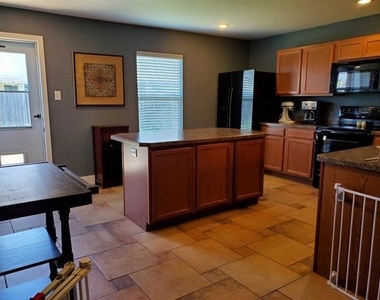 12752 Pricklybranch Drive - Photo Thumbnail 4