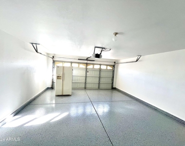 11210 E Pronghorn Avenue - Photo Thumbnail 20